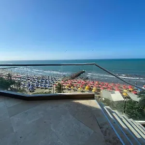 Frente A La Playa Cartagena
